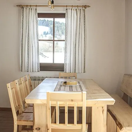 Pod Lesom Holiday home