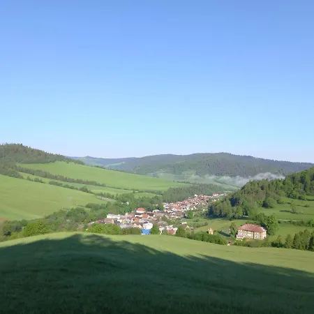 Holiday home Pod Lesom *